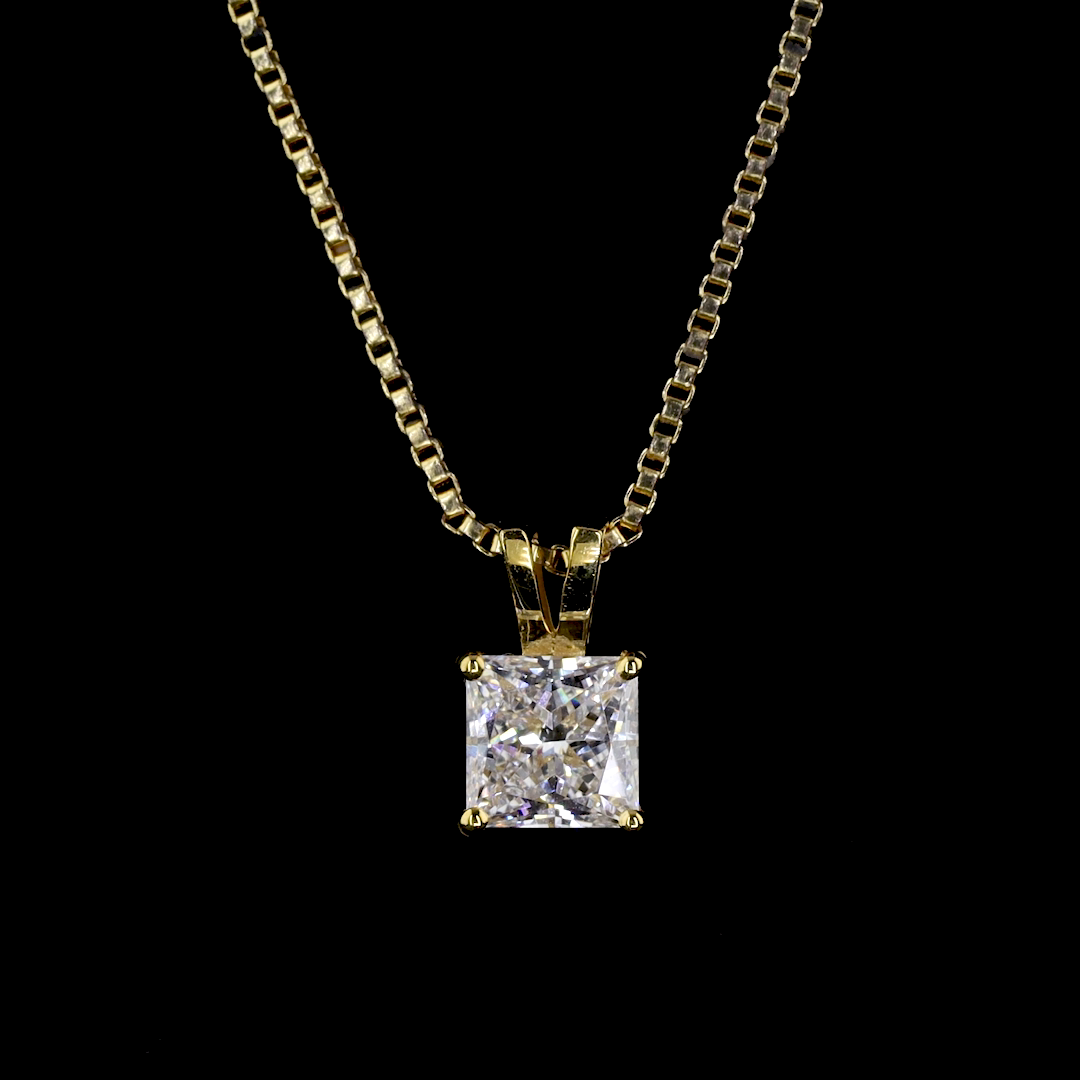 Square Solara Pendant – Yellow Gold