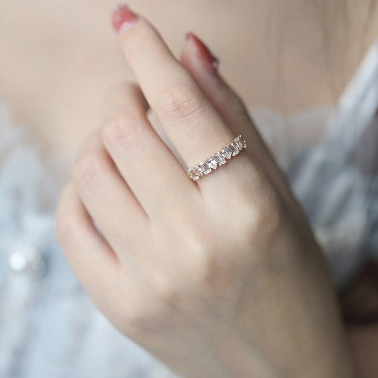Women's Harmony Alternating Diamond Wedding Band