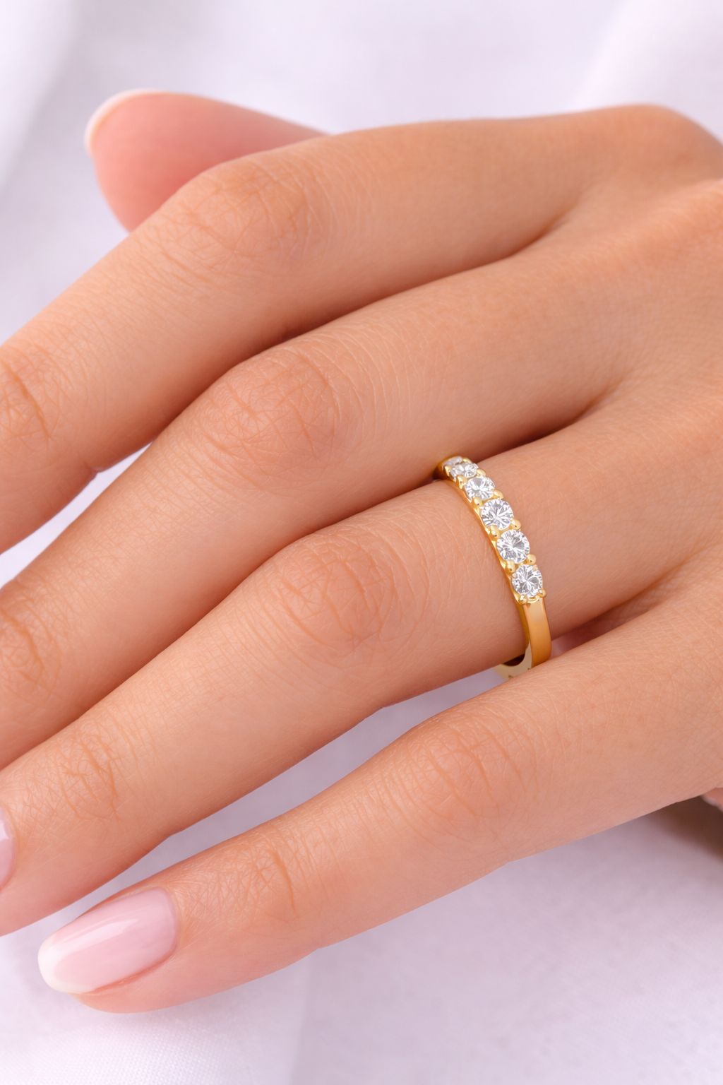 Women's Promise Five Diamond Wedding Band