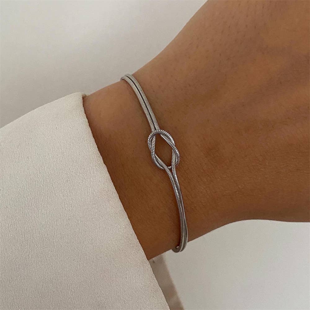 Sterling Silver Love Knot Infinity Bracelet