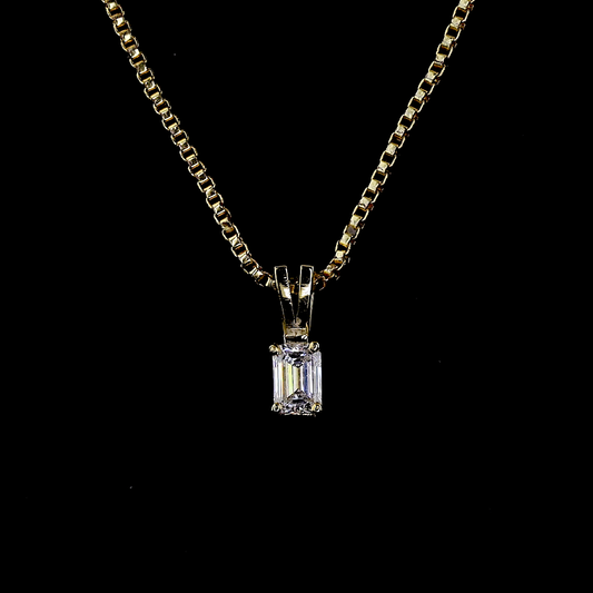 Emerald Solara Mini Pendant – Yellow Gold