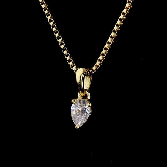 Pear Solara Mini Pendant – Yellow Gold