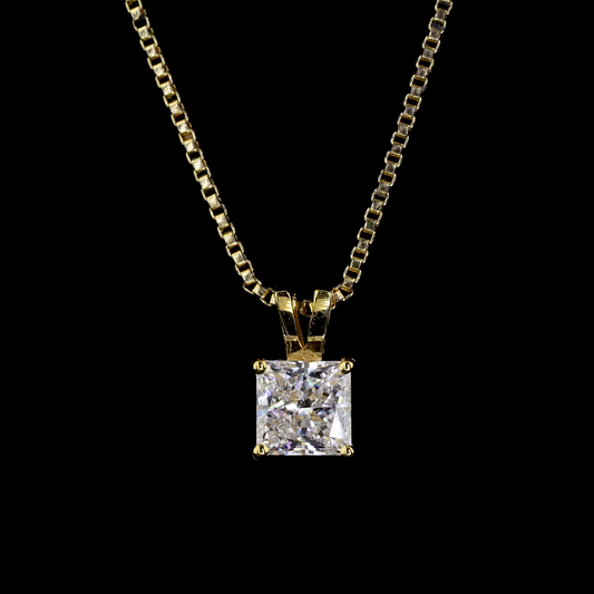 Square Solara Pendant – Yellow Gold