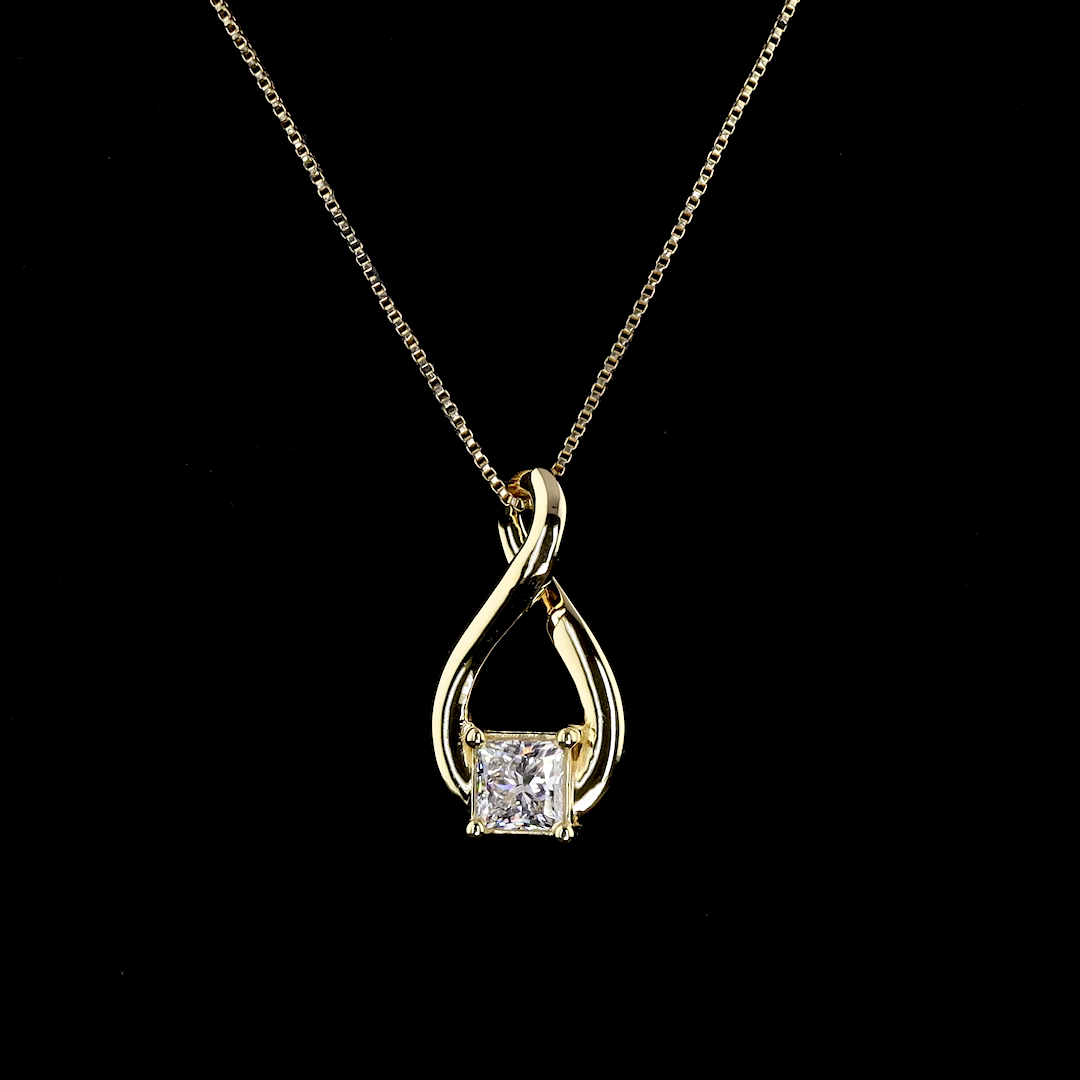 Square Solara Pendant – Yellow Gold